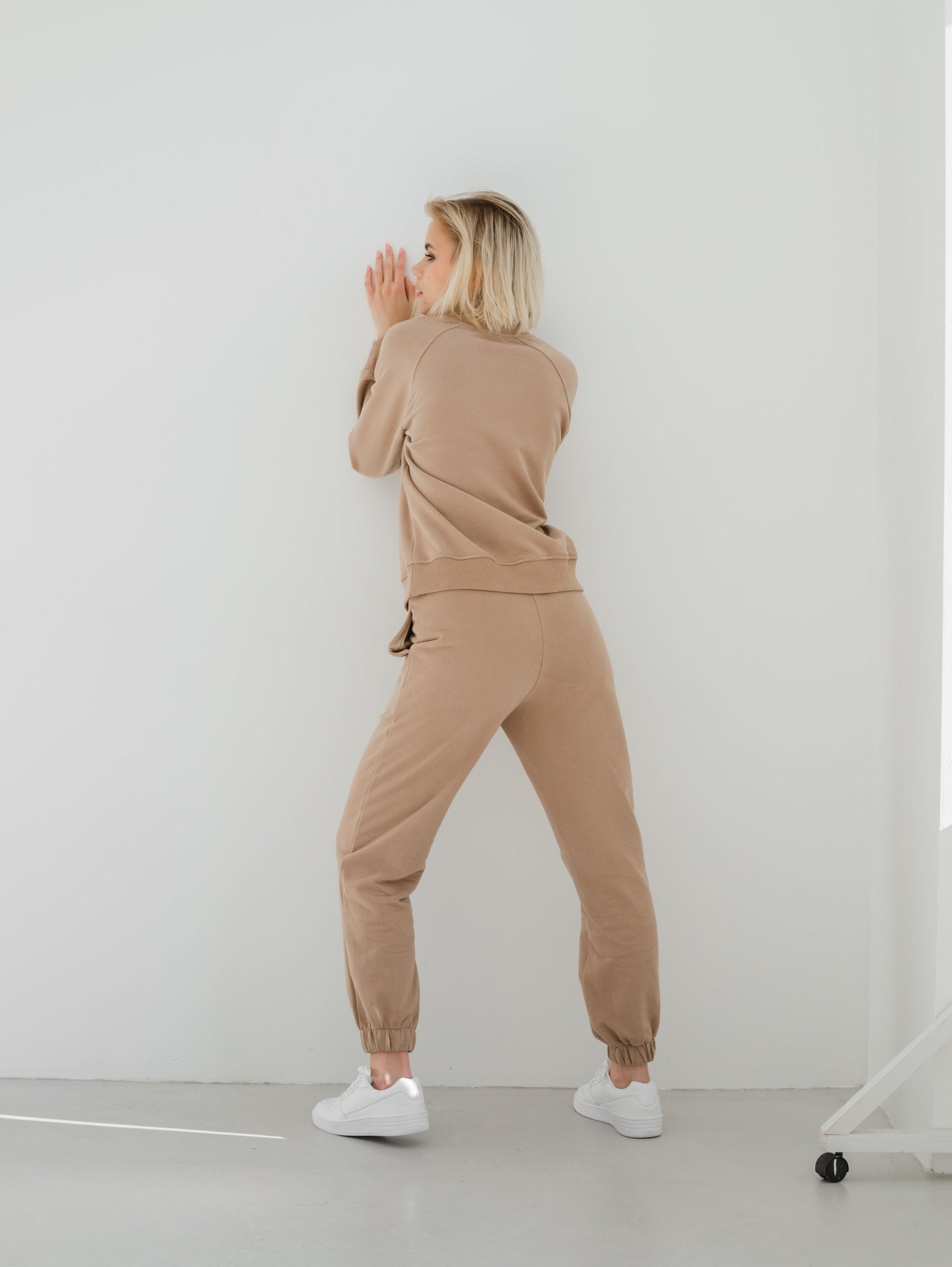 Beige Joggers for Fall & Winter - Zlitay