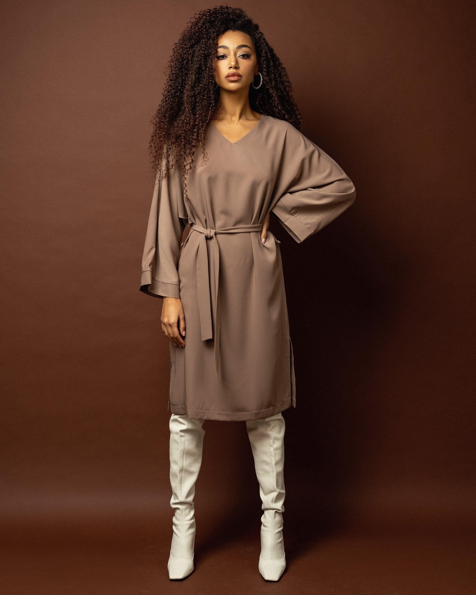 Beige Loose-Fit Dress with Wide Sleeves by Zlitay